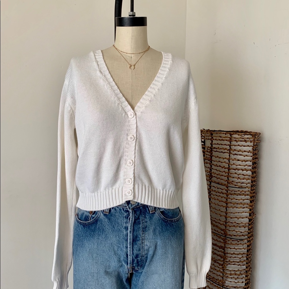 Brandy Melville Billie button cardigan sweater NWT - Picture 6 of 8